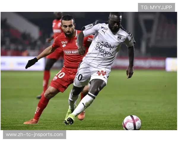 足球比赛中的数据分析与战术决策支持 足球比赛中的数据分析与战术决策支持